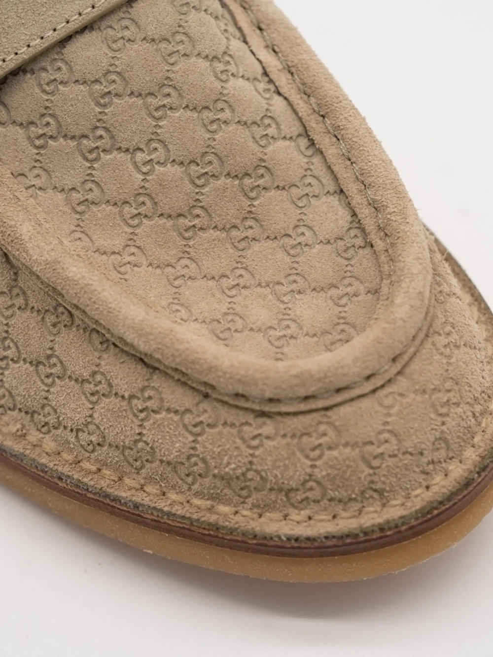 Gucci size labeled